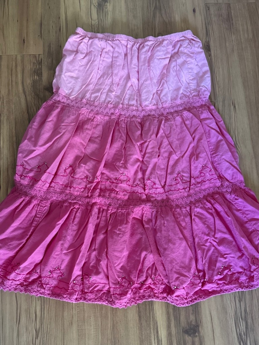 Bobbie Brooks y2k pink ombré tiered skirt with ruffles and sequins